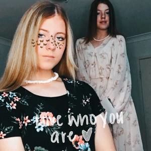 Meet your Posher, Macy